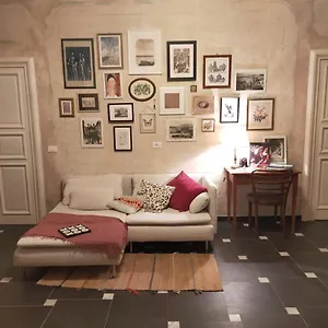 Dimora Caffaro , Genova Italia