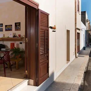 Angolo Arancio , San Vito Lo Capo Italia